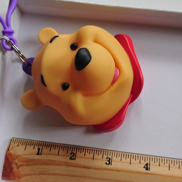 Winnie the Pooh, Disney - Pooh Treasure Keeper keychain - Picture 2 of 9